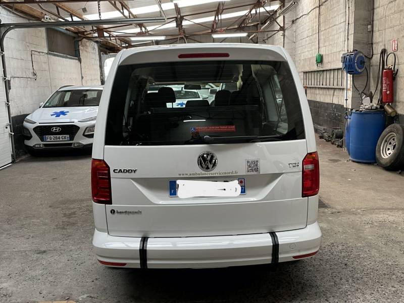 Le VSL-TPMR une alternative à l'Ambulance Allongée pour nos patients à mobilité réduite, tout en préservant le confort de leur chaise roulente manuelle ou électrique